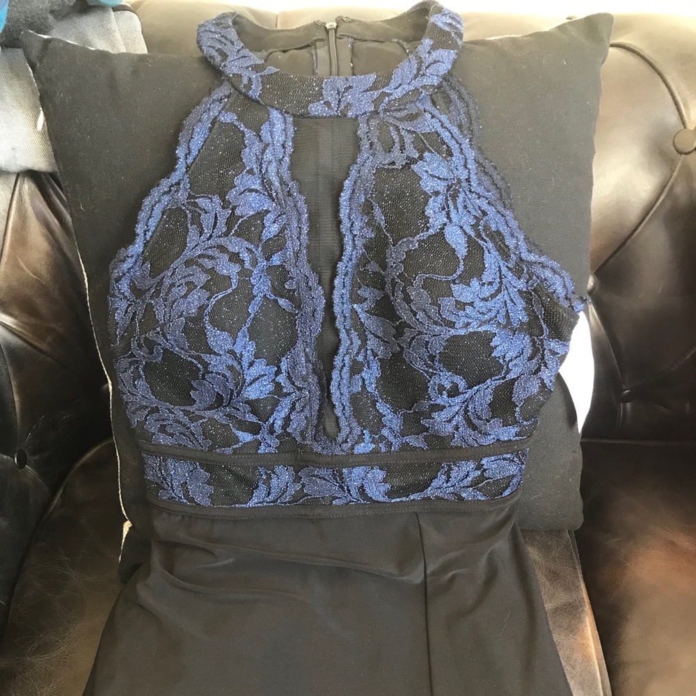 LAST DAYS Morgan & Co Long Black/Blue Gown